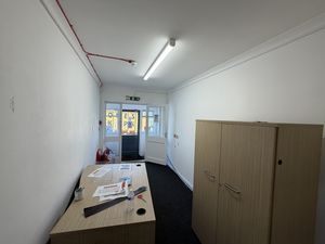 Photo 16- click for photo gallery
